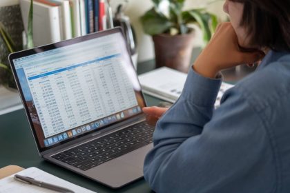 Investir dans l’immobilier locatif en 2024 : quel impact sur votre assurance emprunteur ?